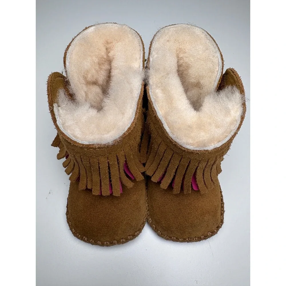 UGG Boots 2/3‎ infant Chestnut Pink Fringe Suede Sheepskin Booties branyn